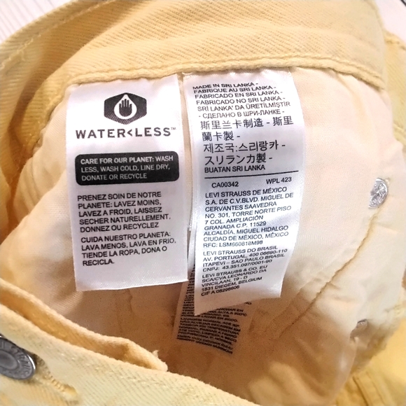 New! Women's Levi's Shorts 🌞 nwot - Picture 4 of 6